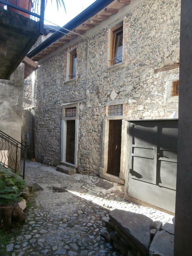 Antica Calvasino Hotel Lezzeno Bagian luar foto